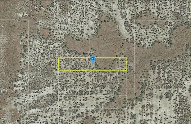 0.08 Acres for Sale in Lake County Oregon!
