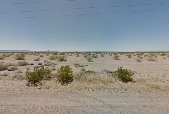 0.83 Acre in Dateland, Arizona (only $250 a month)