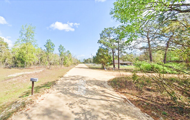 Invest in Your Dream: 0.73 Acres, Flood-Free, Florida!