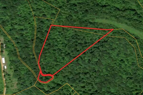7.26 Acres for Sale in Roane County West Virginia for $312.80 a month!!