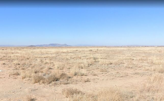 Get More for Your Money with This Affordable 0.26-Acre Property in New Mexico!