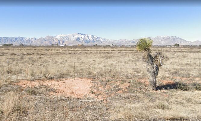 Breathtaking Views and Boundless Possibilities: Invest in a 0.87 Acre Lot in Cochise, AZ
