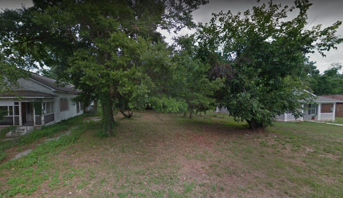 Don't Wait, Grab this Amazing 0.17 acre in Escambia FL!