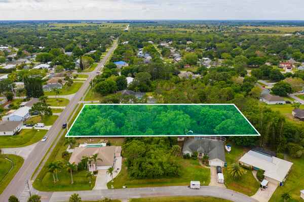 Invest in This 1.47-acre Parcel in Indian River, FL!