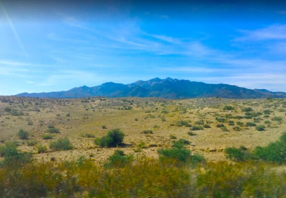 Pursue Your Dreams on 1.25 Acres in Mohave County! Only $89/Month or $3,599 Cash