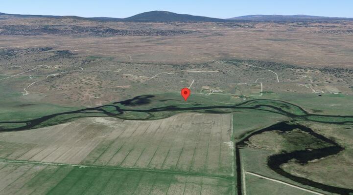 Discover Endless Beauty on 1.93-Acres in Klamath County! Only $299/Mo
