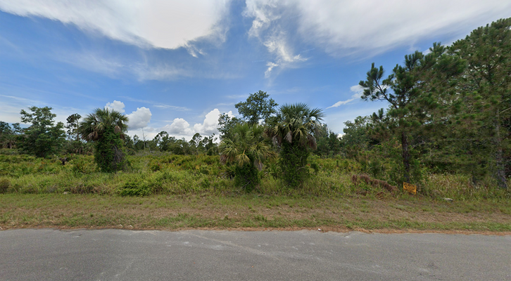 Grab This Gorgeous 0.23 Acre Lot in Port Charlotte, FL!