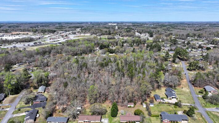 5 Acres Within the City Limits of Union City South Carolina!