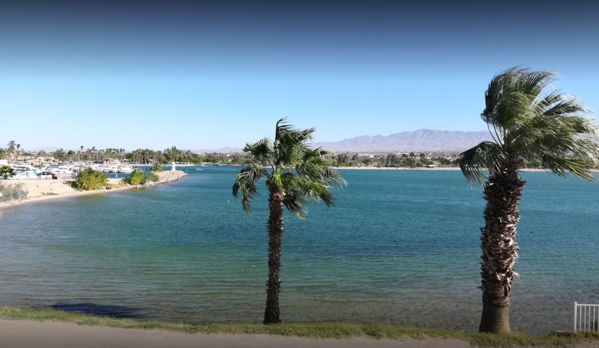 Financing acavilable! 1.25 Acres 40min from Lake Havasu State Park